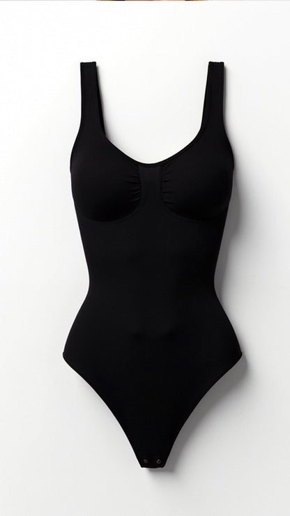 Ultrazacht naadloze scoop-neck stringbodysuit